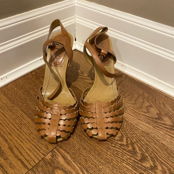 Womens Arezzo Heels - Picture 1 of 4